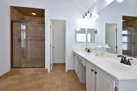 1346 Vernon Ln, Bartlett, IL 60103 photo 29