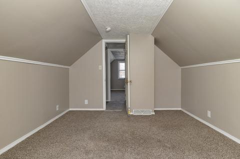 902 E Chestnut St, Bloomington, IL 61701 photo 16