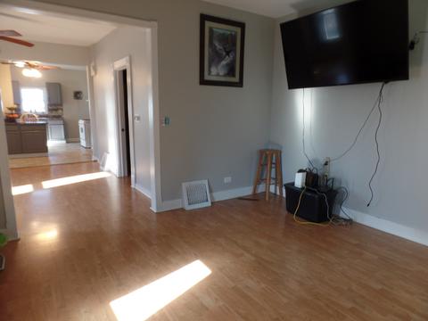 472 Franklin Blvd, Elgin, IL 60120 photo 9