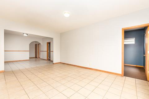 834 E Lake St, Aurora, IL 60506 photo 8