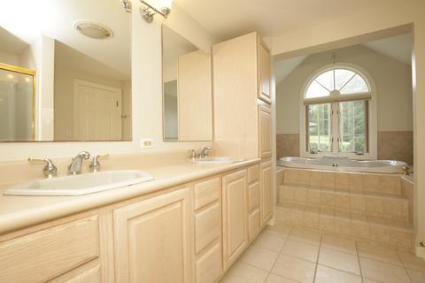 4413 Ponca St, Mchenry, IL 60050 photo 9