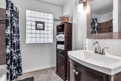 652 E 88th St, Chicago, IL 60619 photo 7