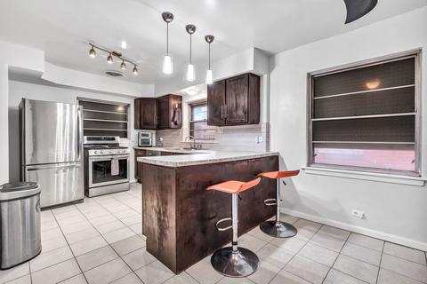 652 E 88th St, Chicago, IL 60619 photo 5
