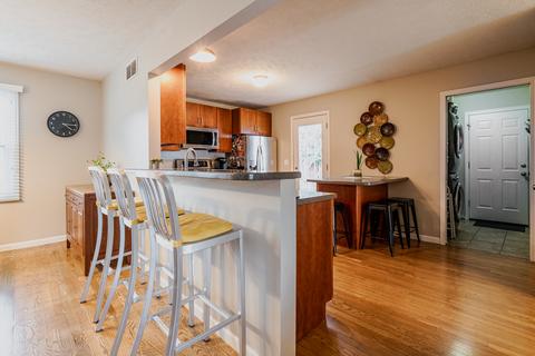 2106 Parker Ave, Bloomington, IL 61701 photo 8