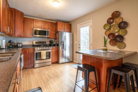 2106 Parker Ave, Bloomington, IL 61701 photo 9
