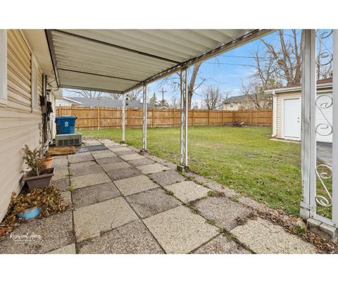 317 Dorsetshire Dr, Steger, IL 60475 photo 11