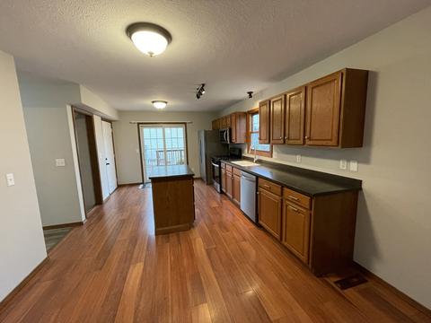 407 Stanhope Ln, Normal, IL 61761 photo 4