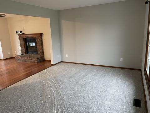 407 Stanhope Ln, Normal, IL 61761 photo 2