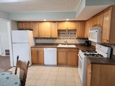 16855 Artesian Ave, Hazel Crest, IL 60429 photo 3
