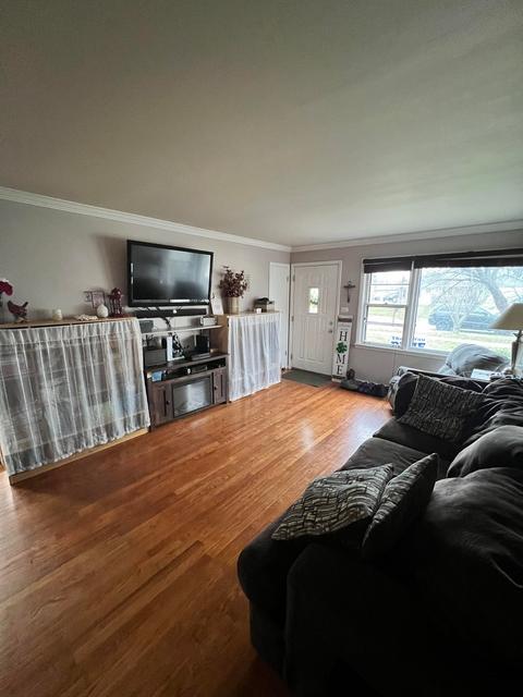 7733 W 80th Pl, Bridgeview, IL 60455 photo 14