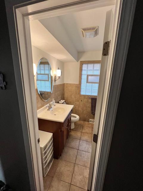 7733 W 80th Pl, Bridgeview, IL 60455 photo 15