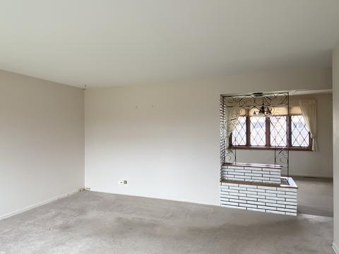 7048 Dover St, Bridgeview, IL 60455 photo 6