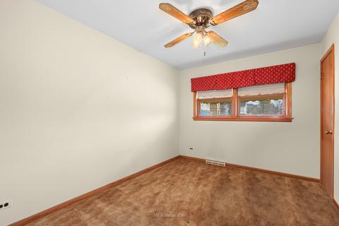 63 E Logan St, Lemont, IL 60439 photo 14