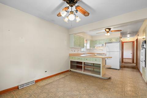 63 E Logan St, Lemont, IL 60439 photo 11