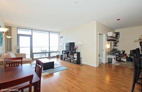 100 E 14th St #3003, Chicago, IL 60605 photo 4