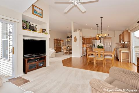 1909 Trappers Ct, Mchenry, IL 60050 photo 16