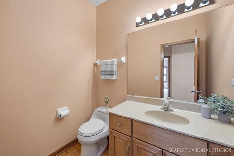 2180 Lundquist Dr, Aurora, IL 60503 photo 12