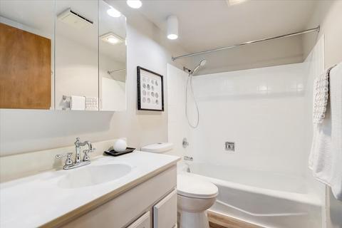 718 S Harlem Ave, Freeport, IL 61032 photo 12