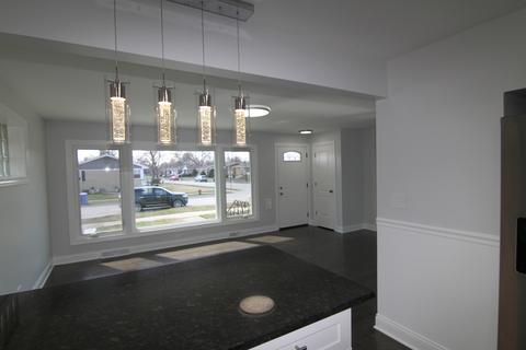 5536 W Hawthorne Ave, Berkeley, IL 60163 photo 8
