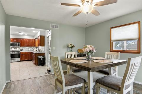 715 Angela Dr, Normal, IL 61761 photo 8