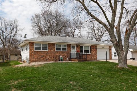 715 Angela Dr, Normal, IL 61761 photo 1