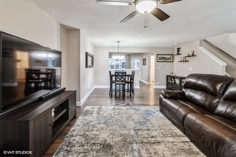 1019 Crane Pt, Elgin, IL 60124 photo 7