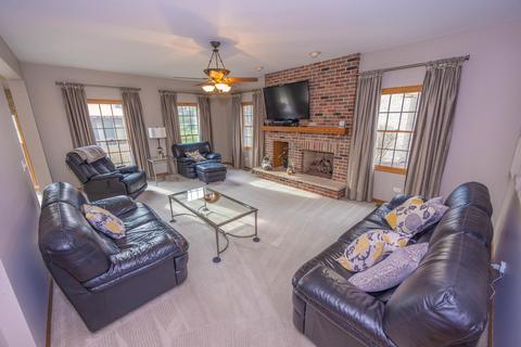 2411 Monterey Dr, Plainfield, IL 60586 photo 6