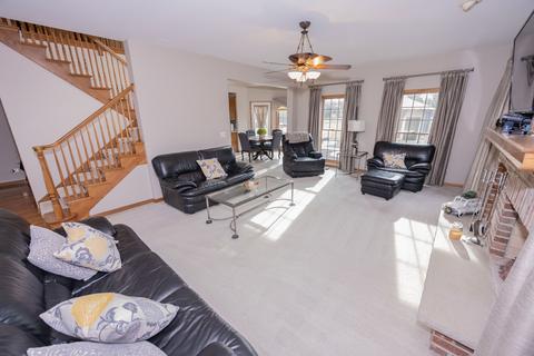 2411 Monterey Dr, Plainfield, IL 60586 photo 7