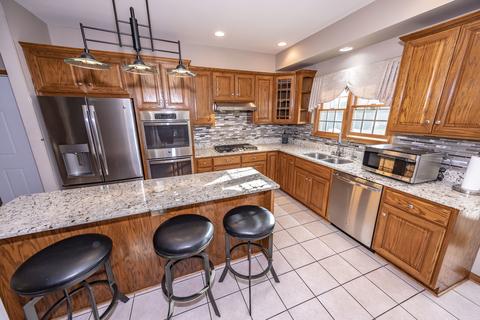 2411 Monterey Dr, Plainfield, IL 60586 photo 10