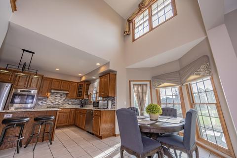 2411 Monterey Dr, Plainfield, IL 60586 photo 9