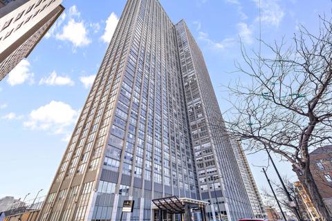 655 W Irving Park Rd #5511, Chicago, IL 60613
