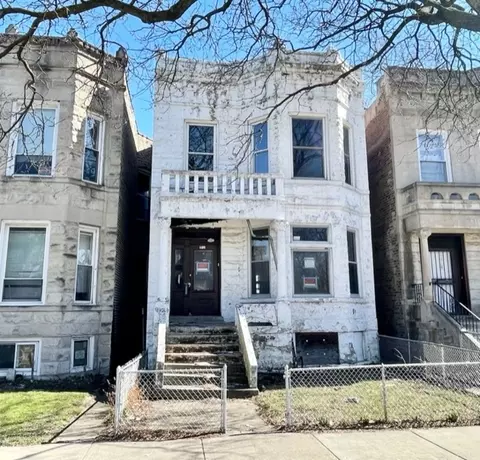 6409 S Peoria St, Chicago, IL 60621