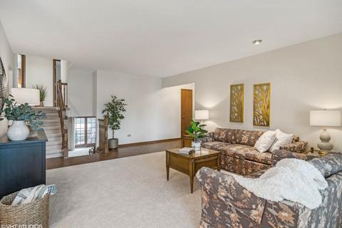 174 Lance Dr, Des Plaines, IL 60016 photo 4