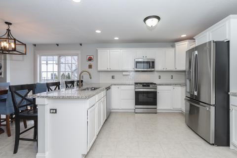 2958 Buffalo Ln, Normal, IL 61761 photo 3