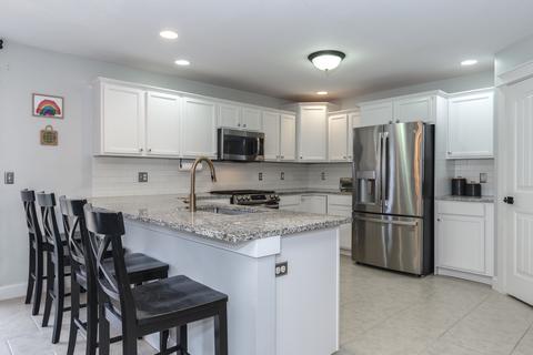 2958 Buffalo Ln, Normal, IL 61761 photo 4