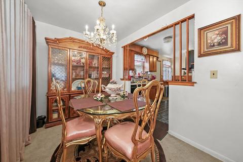 376 E 87th Pl, Chicago, IL 60619 photo 5