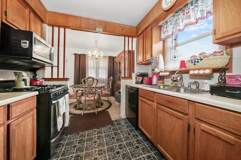 376 E 87th Pl, Chicago, IL 60619 photo 6