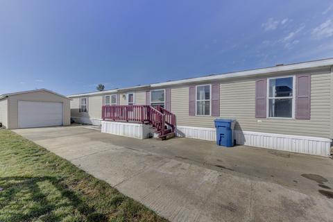 62 Saint Michaels Dr, Bourbonnais, IL 60914
