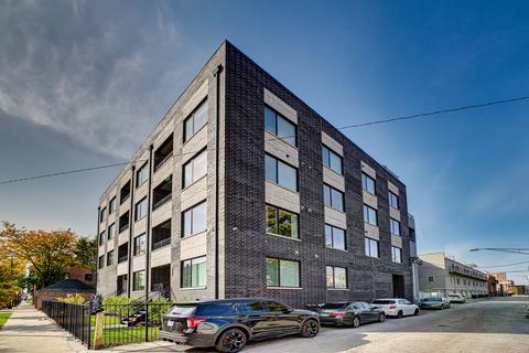 2303 W Wilcox St #2N, Chicago, IL 60612