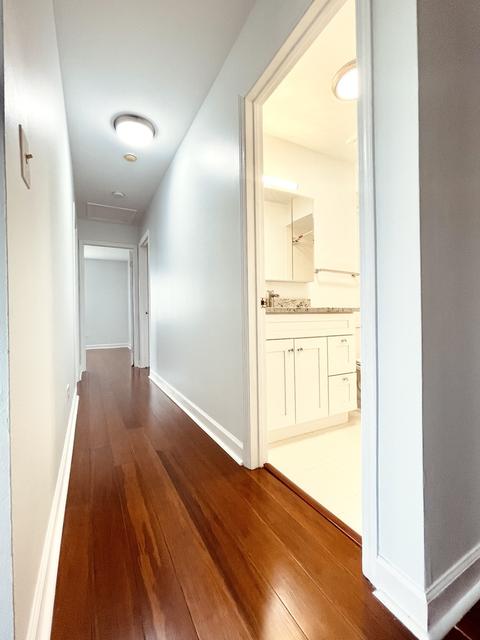 6138 Willowhill Rd #D, Willowbrook, IL 60527 photo 9