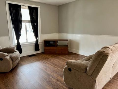 309 E 9th St, Sterling, IL 61081 photo 7