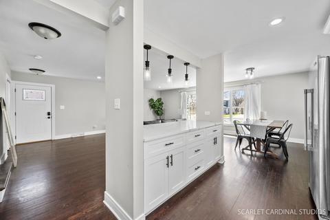 1709 Childs St, Wheaton, IL 60187 photo 4