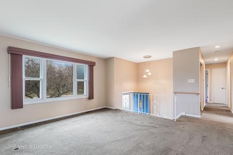 911 Althoff Dr, Mchenry, IL 60051 photo 3
