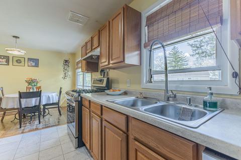 1806 Diana Ave, Champaign, IL 61821 photo 10