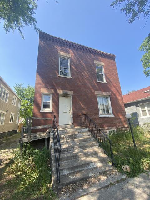 724 E 92nd Pl, Chicago, IL 60619 photo 1
