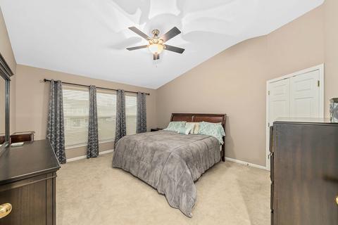 1910 Capri Dr, Aurora, IL 60503 photo 22