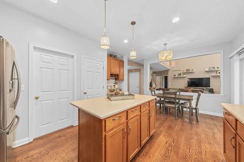 1910 Capri Dr, Aurora, IL 60503 photo 14