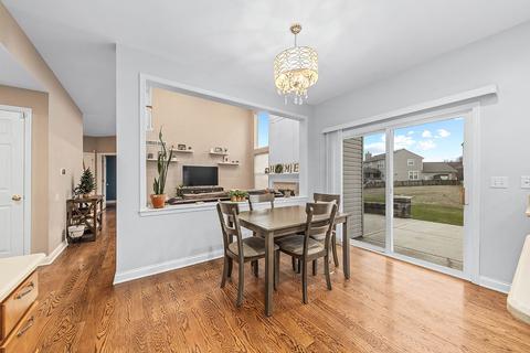 1910 Capri Dr, Aurora, IL 60503 photo 19