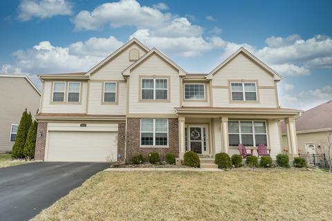 1157 Waterfront Ln, Pingree Grove, IL 60140
