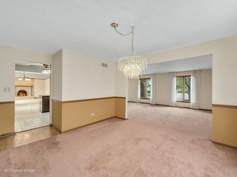 223 Waterford Dr, Willowbrook, IL 60527 photo 7